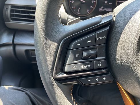 Used 2025 Subaru Crosstrek 2.5i Wilderness w/ Wilderness Package image 19