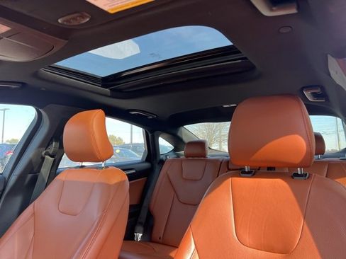 Used 2019 Ford Fusion Titanium image 21