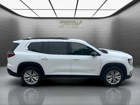 Used 2026 GMC Acadia Elevation w/ Elevation Premium Package FWD image 4