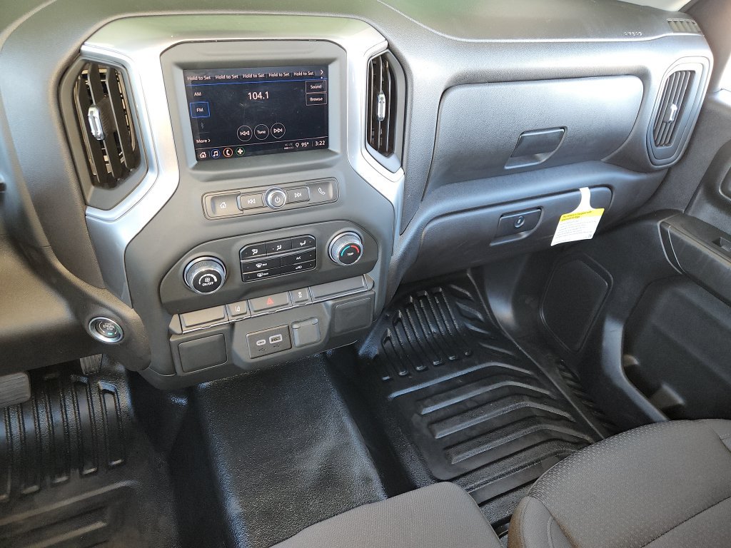 Used 2024 Chevrolet Silverado 2500 W/T AWD/4WD image 24
