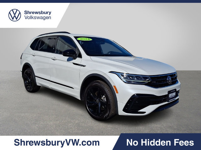 Used 2024 Volkswagen Tiguan SE R-Line AWD/4WD image 1