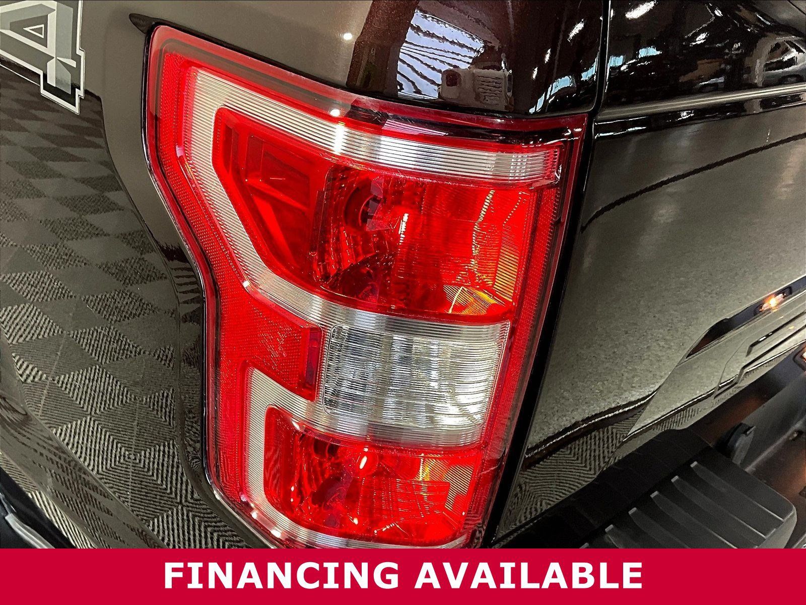 Used 2019 Ford F150 XLT w/ Equipment Group 302A Luxury AWD/4WD image 22