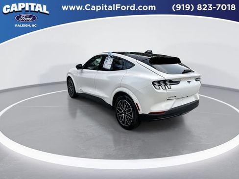 Certified 2025 Ford Mustang Mach-E Premium AWD/4WD image 6