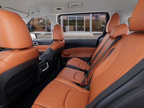 New 2026 Kia Carnival EX image 18