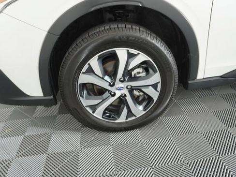 Certified 2021 Subaru Outback Limited AWD/4WD image 16