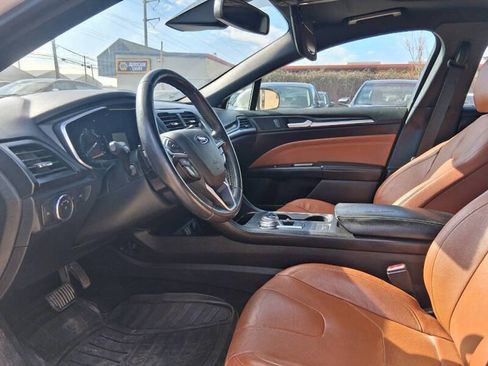 Used 2020 Ford Fusion Titanium FWD image 9