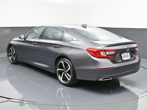 Used 2019 Honda Accord Sport image 5