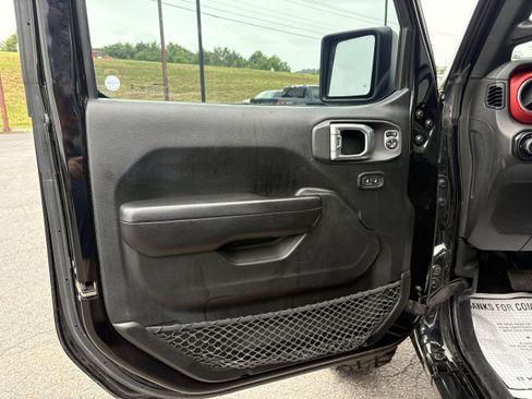 Used 2020 Jeep Wrangler Unlimited Rubicon AWD/4WD image 15