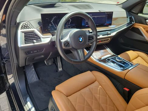 Used 2025 BMW X5 xDrive40i w/ Executive Package AWD/4WD image 23