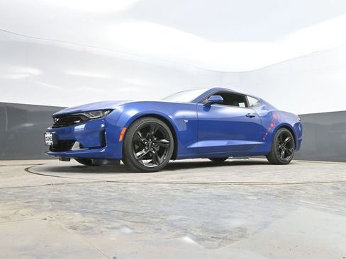 Used 2021 Chevrolet Camaro LT w/ RS Package RWD image 36