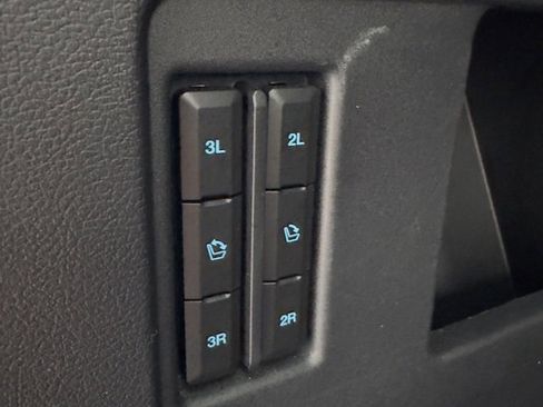 Used 2024 Ford Expedition Max Limited image 16