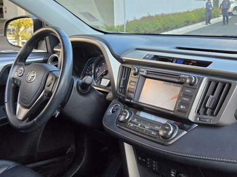 Used 2014 Toyota RAV4 Limited FWD image 24