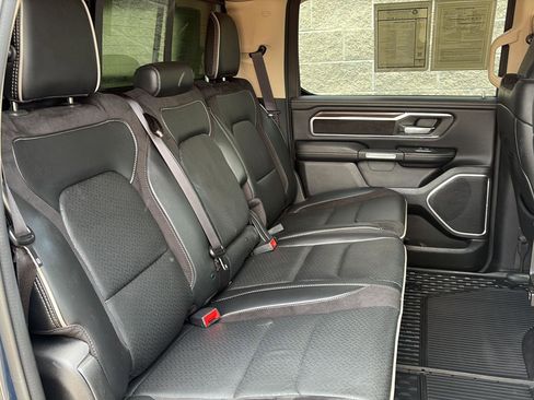 Used 2021 RAM 1500 Laramie AWD/4WD image 29
