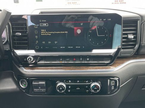 Used 2024 GMC Sierra 2500 SLE w/ Snow Plow Prep/Camper Package image 34