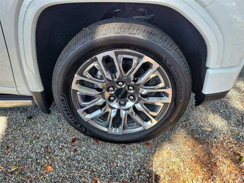 Certified 2023 GMC Sierra 1500 Denali Ultimate image 42