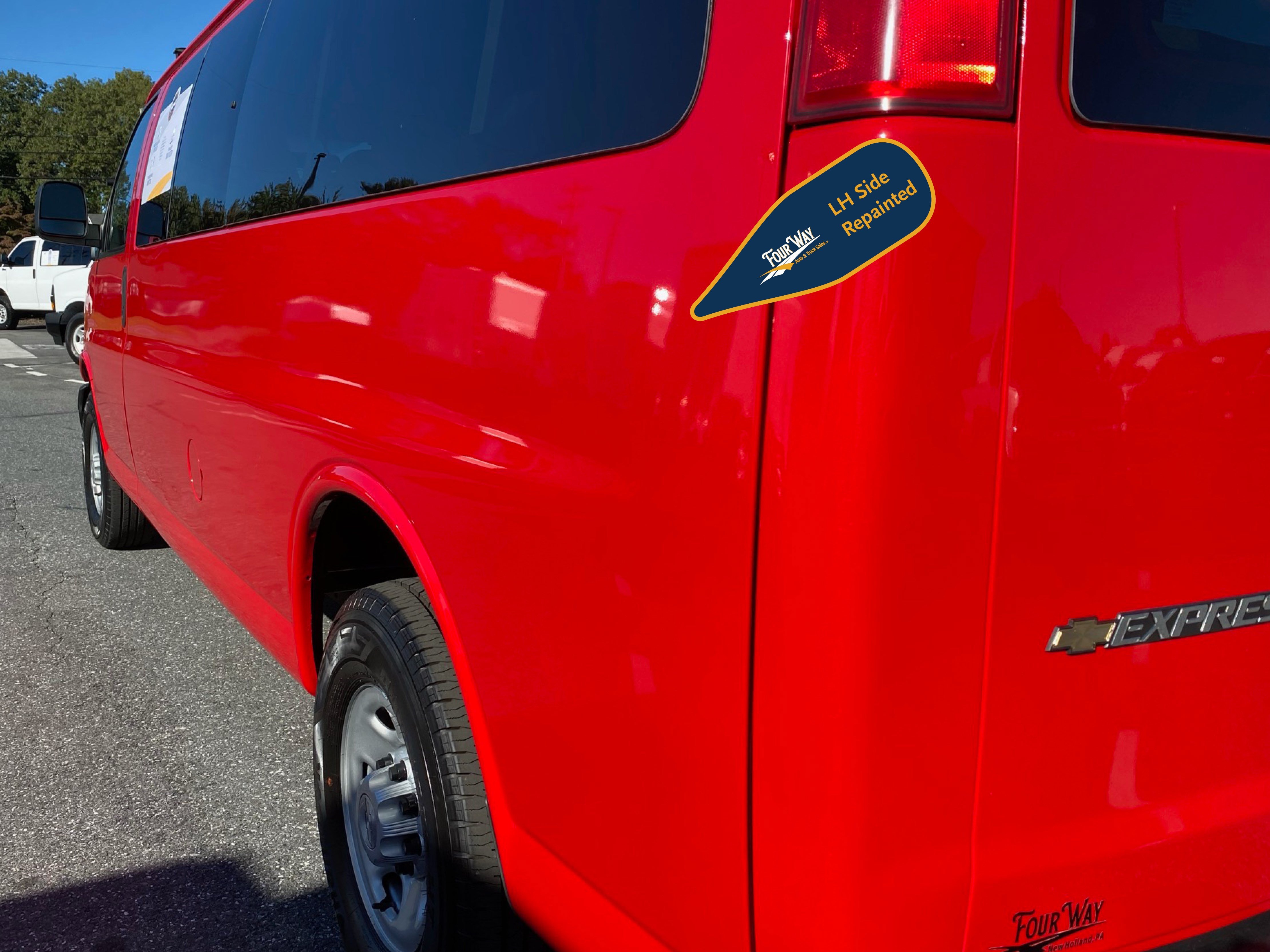 Used 2019 Chevrolet Express 3500 LS RWD image 37