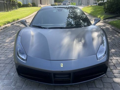 Used 2018 Ferrari 488 Spider RWD image 32