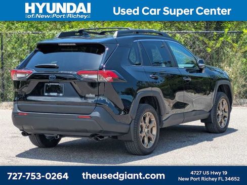 Used 2024 Toyota RAV4 AWD Hybrid image 5