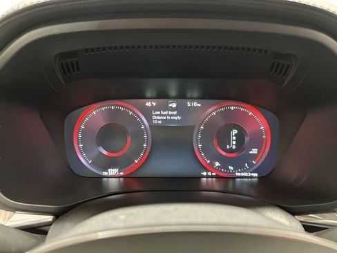 Used 2018 Volvo XC60 T6 Inscription w/ Convenience Package image 20