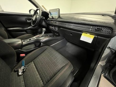 Used 2026 Honda HR-V Sport image 10