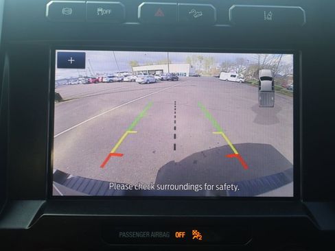 Used 2020 Ford F350 Lariat AWD/4WD image 10