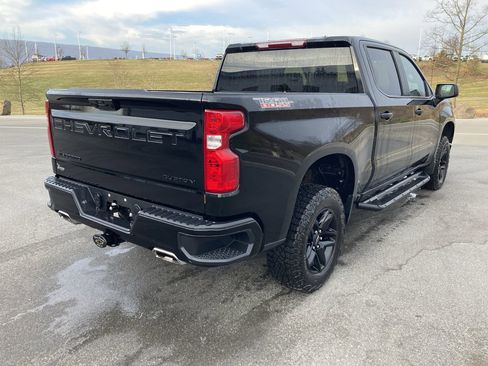Used 2024 Chevrolet Silverado 1500 Custom Trail Boss w/ LPO, Dark Essentials Package image 7