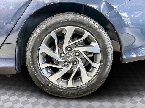 Used 2018 Honda Civic EX image 30