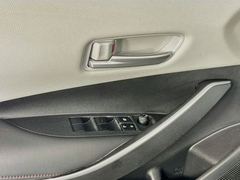 Used 2023 Toyota Corolla SE FWD image 23