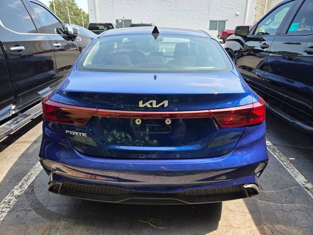 Used 2024 Kia Forte LXS FWD image 6