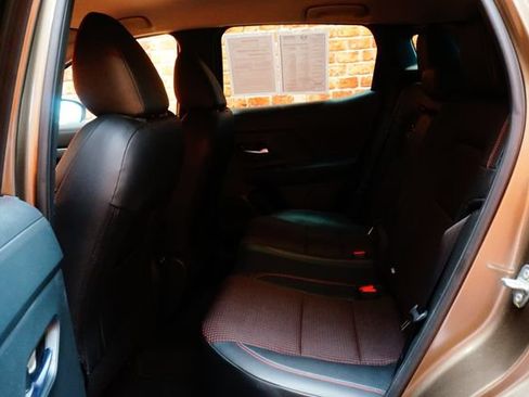 Certified 2025 Nissan Kicks SR AWD/4WD image 33