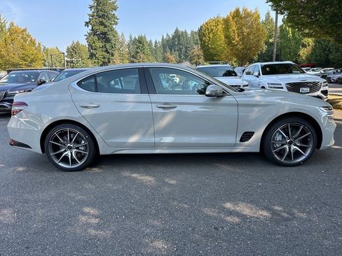 New 2026 Genesis G70 2.5T image 6