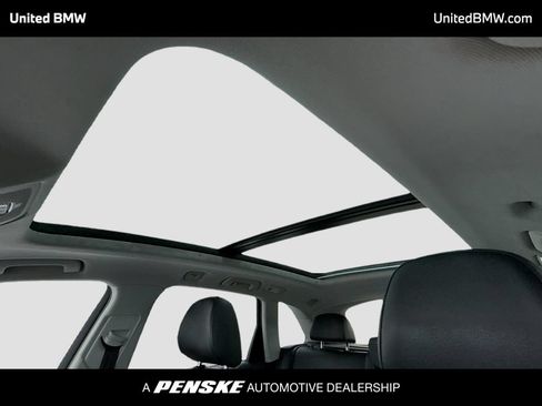 Used 2016 Audi Q5 2.0T Premium Plus w/ Technology Package AWD/4WD image 12
