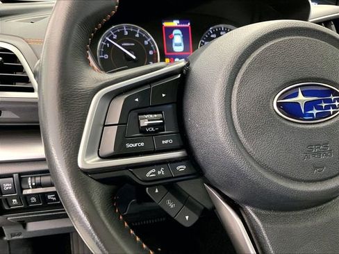 Used 2023 Subaru Crosstrek 2.5i Limited w/ Moonroof Package image 18