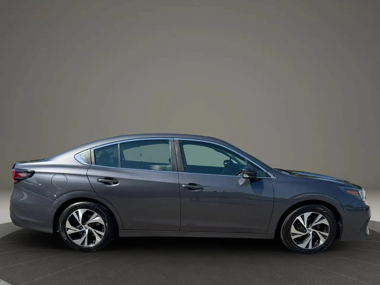Used 2020 Subaru Legacy Premium AWD/4WD image 3