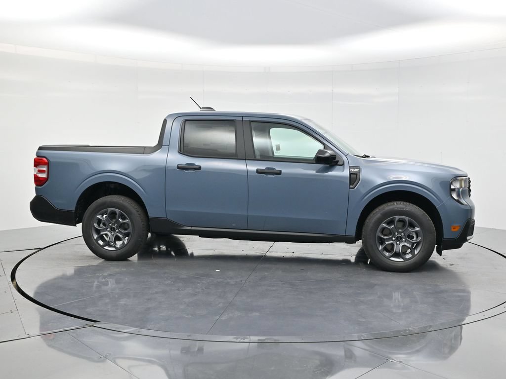 New 2026 Ford Maverick XLT w/ Equipment Group 301A AWD/4WD image 4