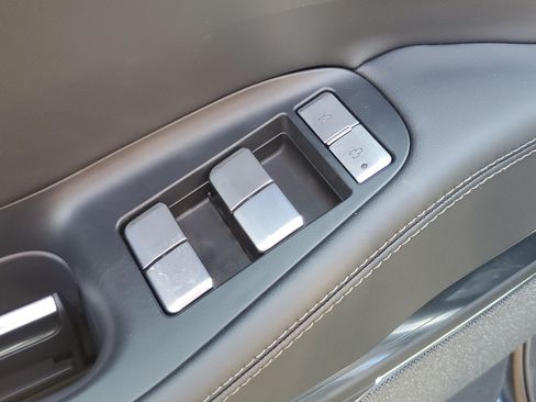 New 2027 Lincoln Navigator Reserve AWD/4WD image 10
