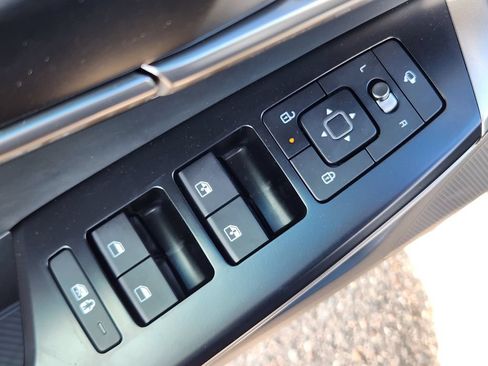 New 2026 Kia EV6 Light AWD/4WD image 9
