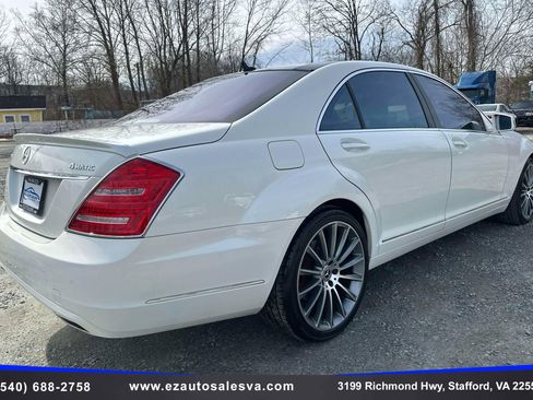 Used 2010 Mercedes-Benz S 550 4MATIC image 13