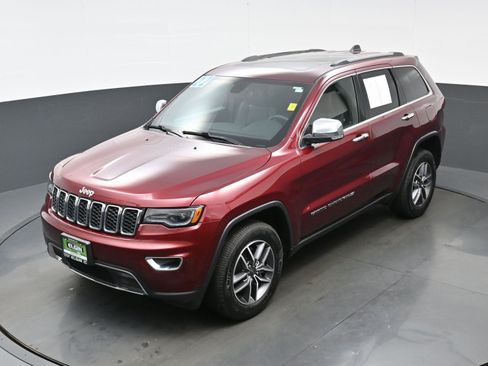 Used 2022 Jeep Grand Cherokee Limited w/ Tech Group image 34
