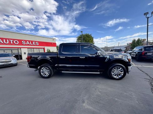 Used 2024 Ford F150 Lariat w/ FX4 Off-Road Package image 3