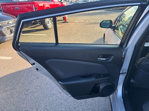 Used 2017 Toyota Prius Three Touring image 36