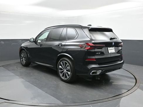 New 2026 BMW X5 xDrive40i w/ M Sport Package image 5