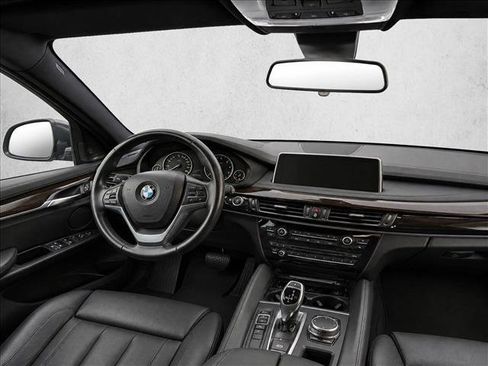 Used 2019 BMW X6 sDrive35i w/ Premium Package RWD image 15