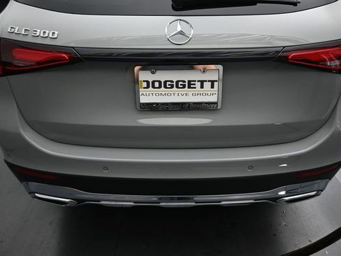 New 2026 Mercedes-Benz GLC 300 image 10
