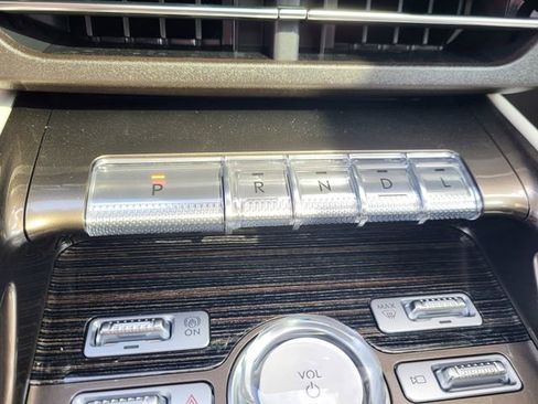 New 2025 Lincoln Nautilus Black Label image 21