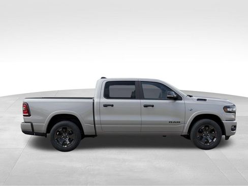 New 2026 RAM 1500 4x4 Crew Cab image 21