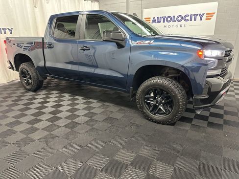 Used 2022 Chevrolet Silverado 1500 LT Trail Boss w/ Bed Protection Package AWD/4WD image 3