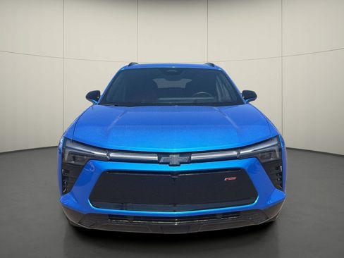 Used 2024 Chevrolet Blazer EV RS AWD/4WD image 2