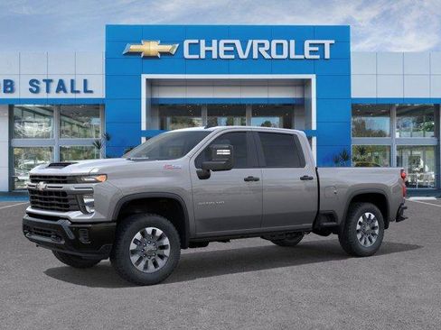 Used 2026 Chevrolet Silverado 2500 Custom w/ Custom Value Package AWD/4WD image 2