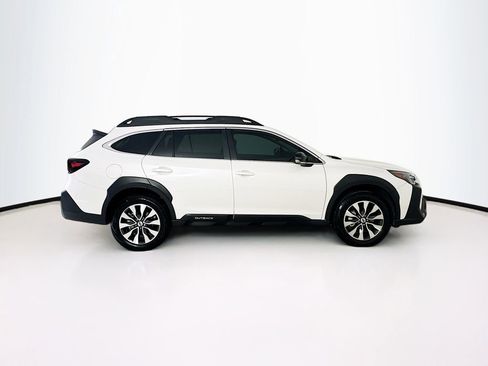 Used 2025 Subaru Outback Limited XT AWD/4WD image 9